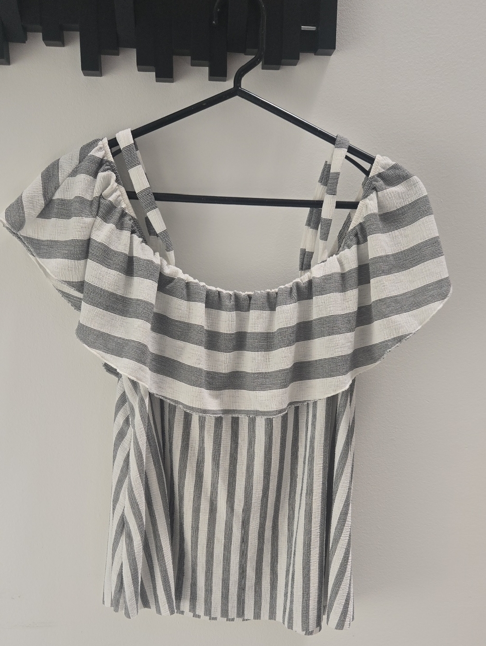 Mango Striped Off-Shoulder Top - White & Black